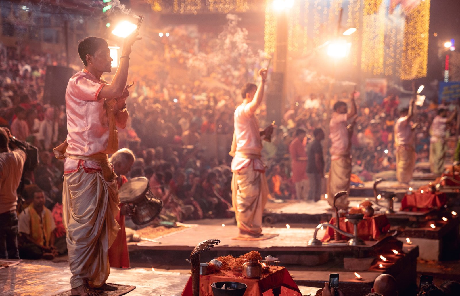 A Complete Guide to Kashi and Ayodhya
